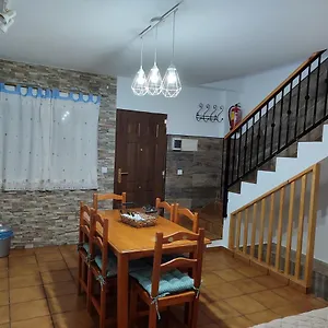 Casa Mirian Arroyo Frío
