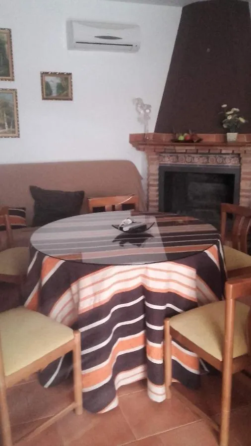 Escapada Relax Villa Arroyo Frio Spain